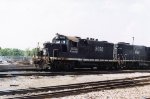 IC GP10 #8050 - Illinois Central